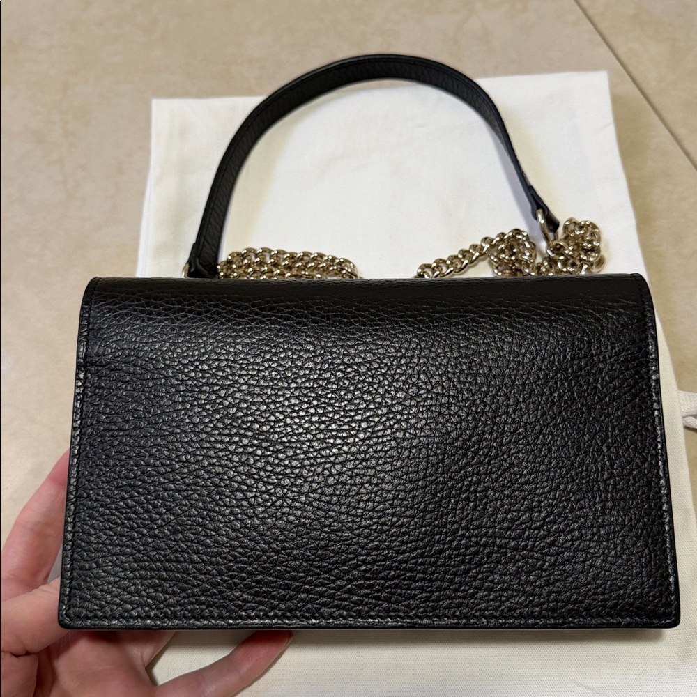 Gucci Crossbody Bag - Picture 5 of 17